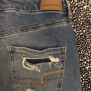 American Eagle Jeans Distressed Hi Rise Size 10